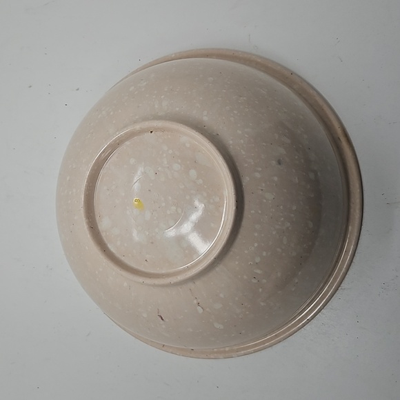 FINAL PRICE Vintage Texas Ware Tan Melamine Confetti 9 3/4 in. Bowl - Picture 3 of 4